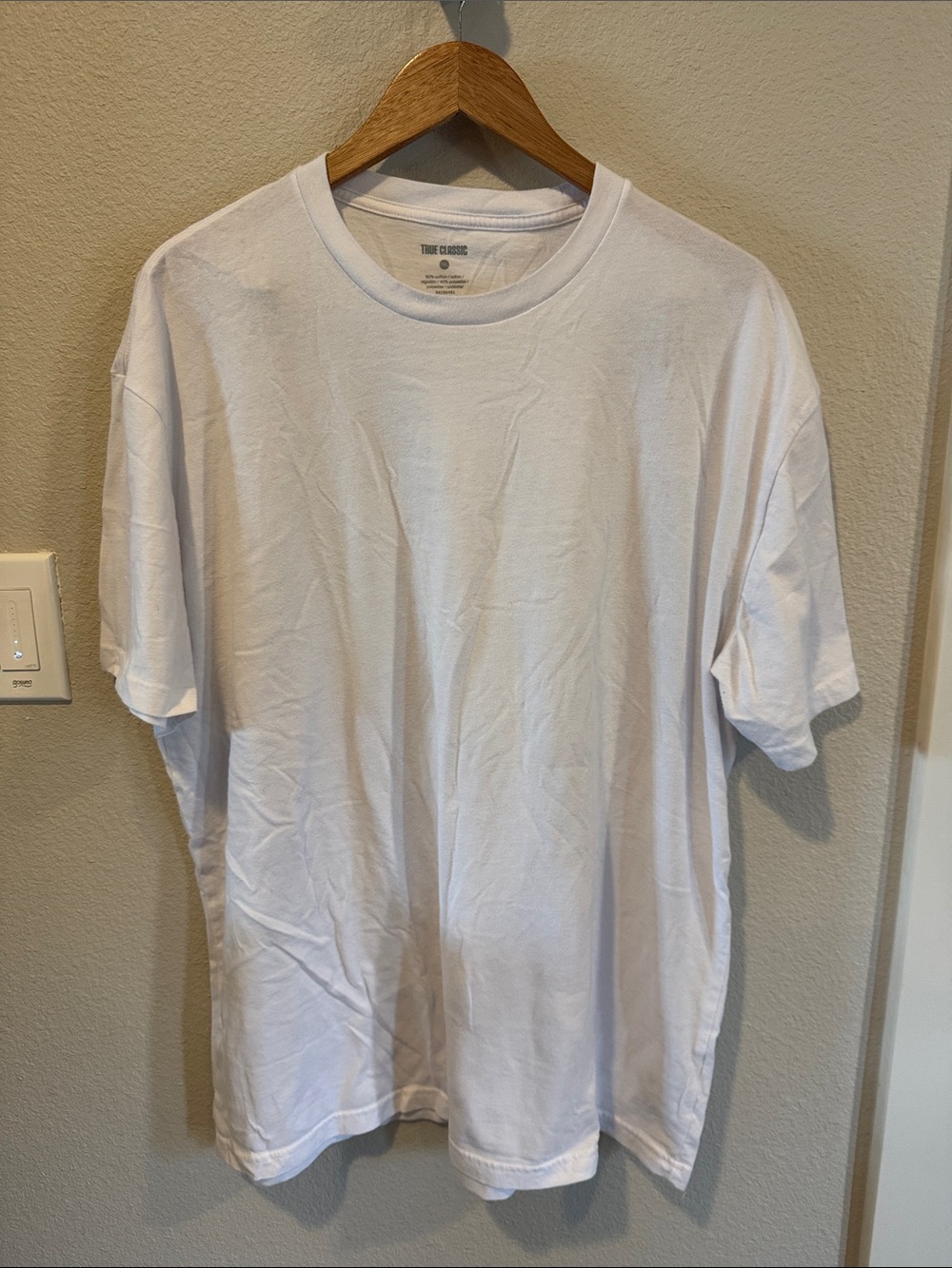 Classic Men's White Short Sleeve Crewneck Tee